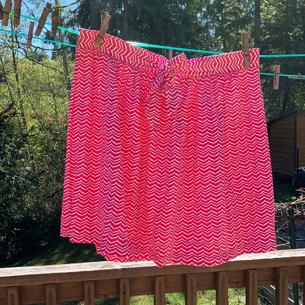 Vineyard vines skirt